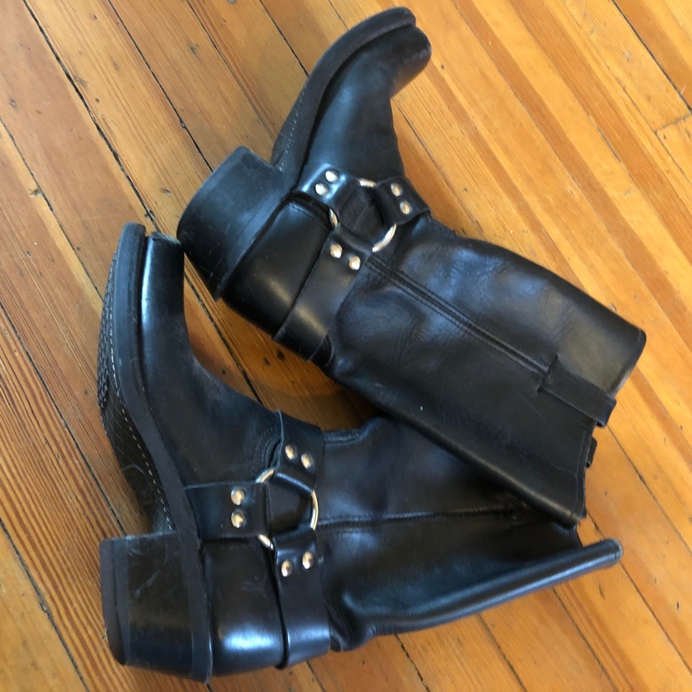 FRYE Harness leather boot